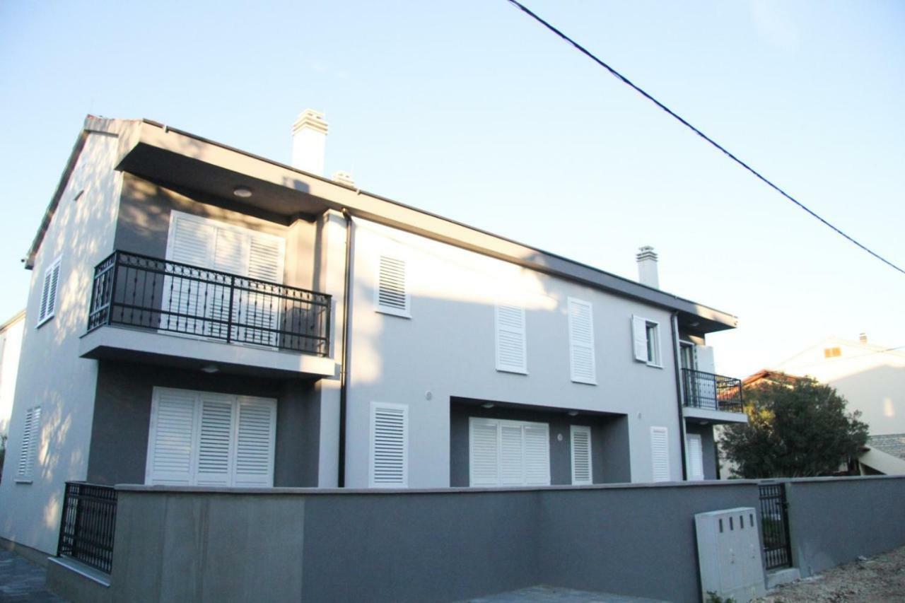 Apartman Rina,ビオグラード・ナ・モル エクステリア 写真