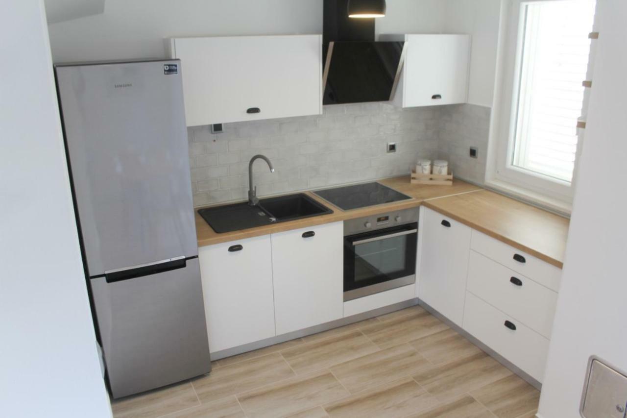Apartman Rina,ビオグラード・ナ・モル エクステリア 写真