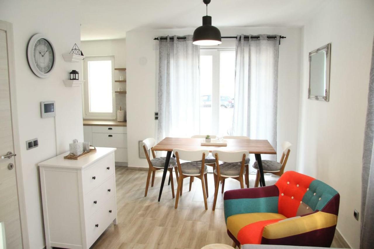 Apartman Rina,ビオグラード・ナ・モル エクステリア 写真