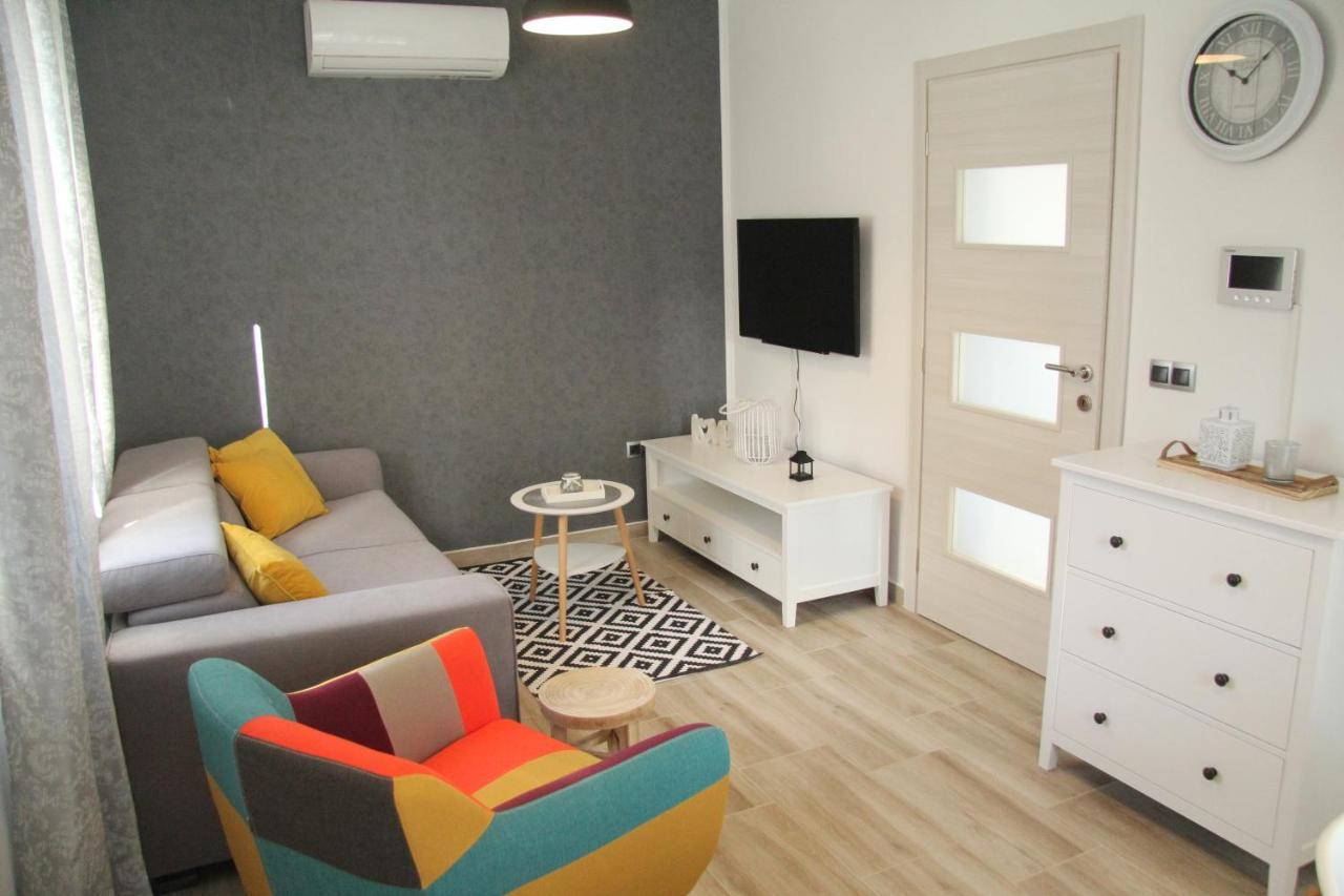 Apartman Rina,ビオグラード・ナ・モル エクステリア 写真