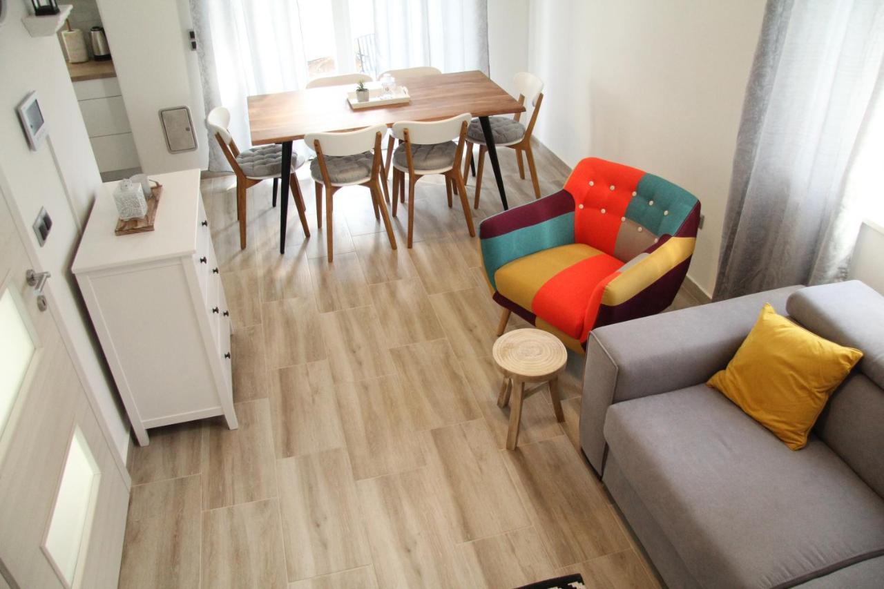 Apartman Rina,ビオグラード・ナ・モル エクステリア 写真